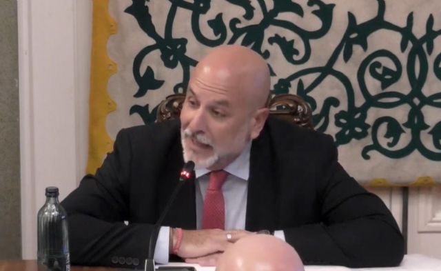 VOX consigue que el pleno apruebe un protocolo de control sobre el CETI