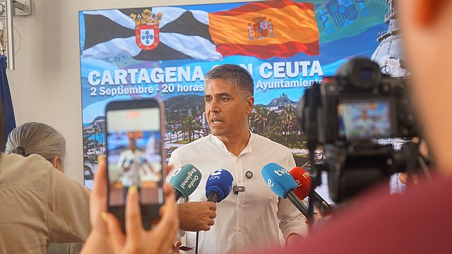 'Cartagena no puede seguir soportándolo': Giménez Gallo alerta de la saturación migratoria
