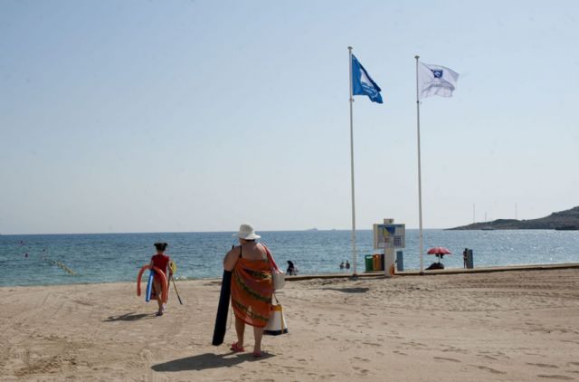 Apoyo institucional a los vecinos de la Playa de Levante en Cabo de Palos