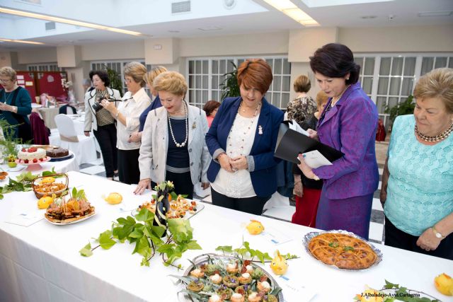 Treinta mujeres participan en el XXXV Concurso de Cocina