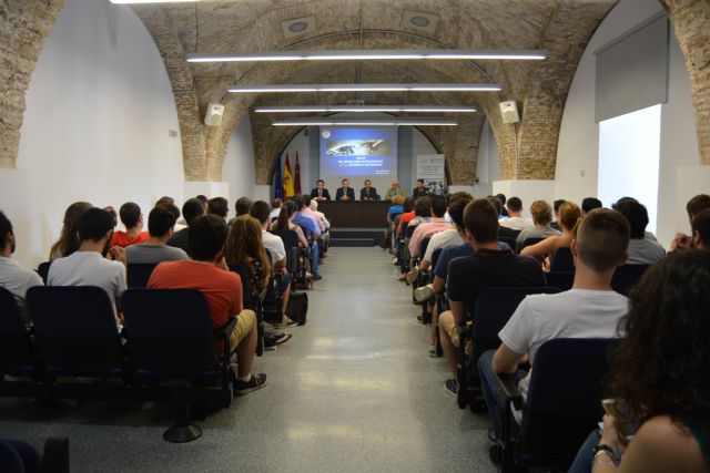 Cuarenta y cinco estudiantes de la UPCT harán prácticas en Navantia, en el proyecto de ingeniería más complejo de España
