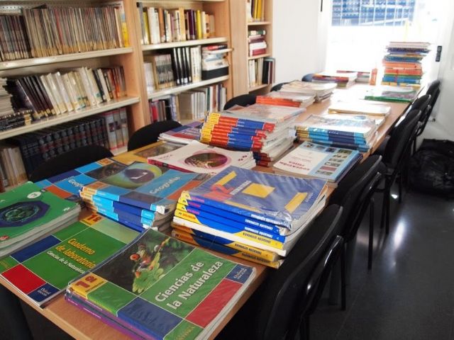 Ciudadanos Cartagena pide al Ayuntamiento que colabore activamente con el banco de libros creado por la FAPA