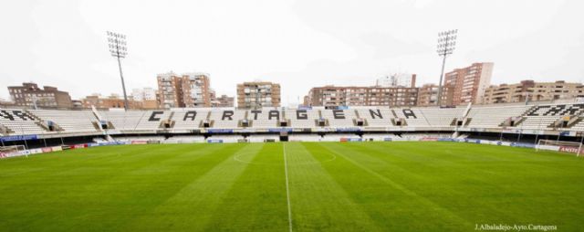 Ayuntamiento y F.C. Cartagena trabajan de forma conjunta para mejorar la imagen del estadio Cartaagonova