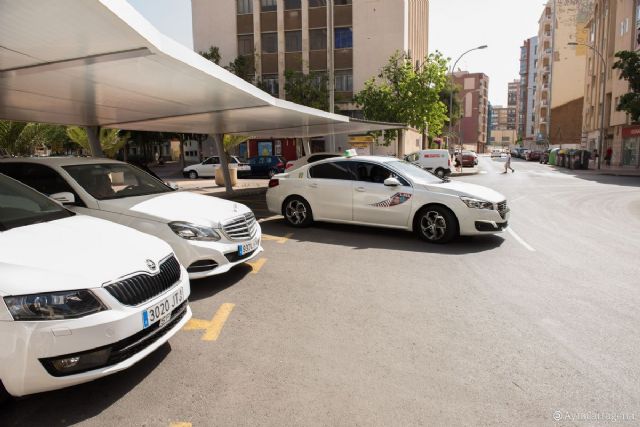 Entra en vigor la nueva ordenanza municipal del taxi de Cartagena