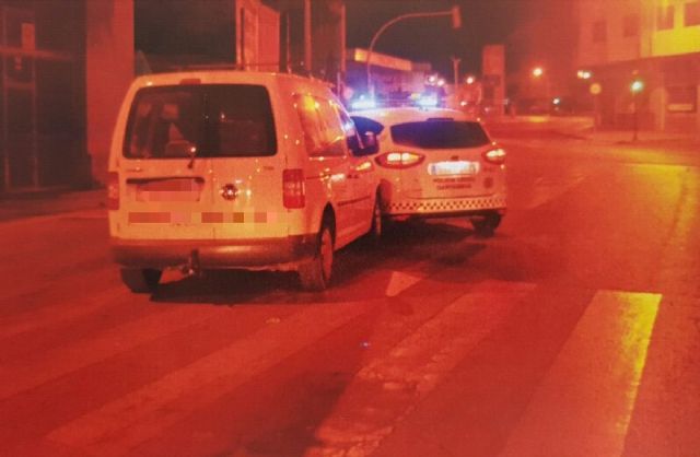 La Policía Local de Cartagena detiene al  conductor de vehículo que se dio a la fuga e incumplía una orden de alejamiento