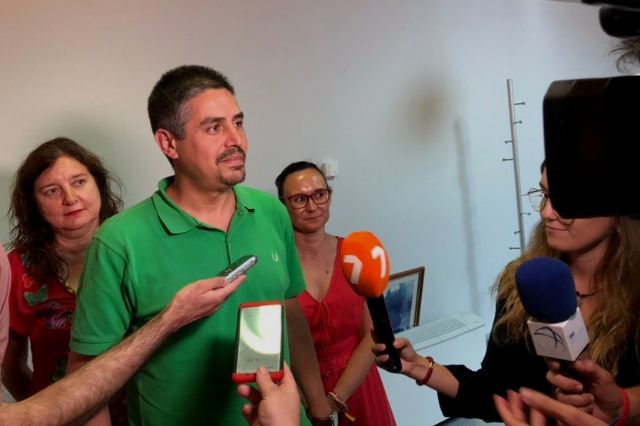 MC recuerda a Diego Conesa que 'lo que sobra es la coalición PP, PSOE y C's, sólo sustentada por la corrupción'
