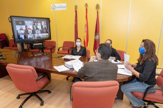 Los sindicatos municipales pactan con el Gobierno local el nuevo Régimen Especial de Dedicación (RED) para bomberos y brigadas