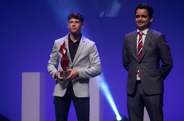 Dani Cegarra JR premio al mejor deportista menor de 18 años