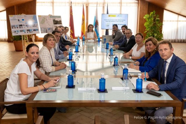 La alcaldesa insiste a la ministra de Transición Ecológica en la necesidad de actuar de forma urgente en el acuífero del Mar Menor