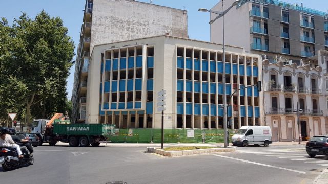 La demolicion del antiguo edificio de la ONCE provocara cortes de trafico, el lunes y el martes
