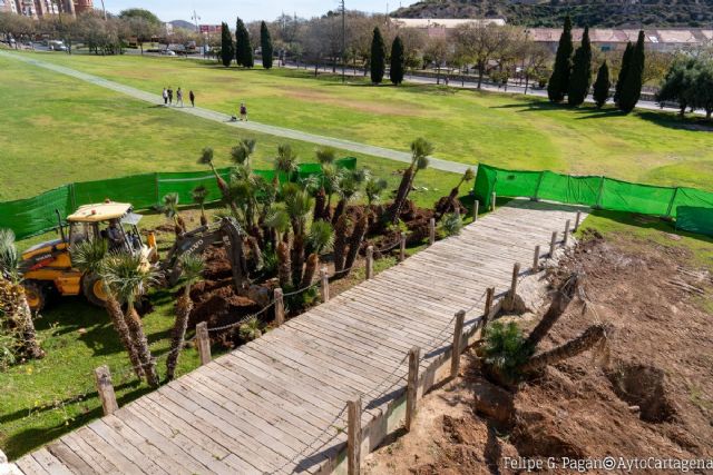 Comienza la remodelación de la zona verde de la cuesta de El Batel