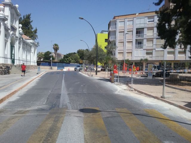 Corte de tráfico en la calle Menéndez y Pelayo para el lunes por trabajos de asfaltado