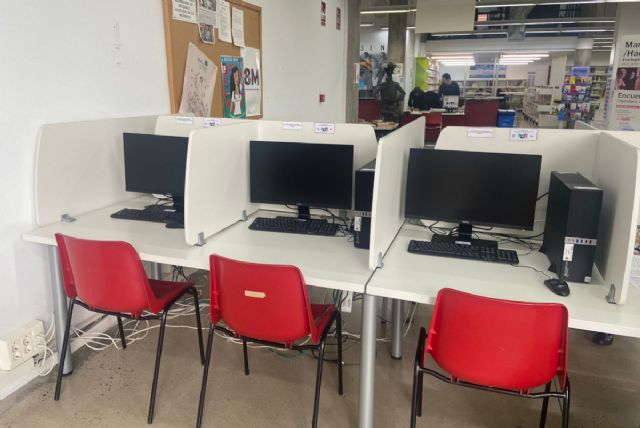 Las bibliotecas municipales cuentan con 15 nuevos ordenadores para los usuarios