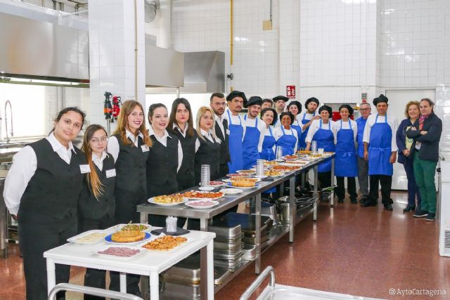 28 alumnos se forman en Cocina y Servicios de Restauración en el Edificio de la Milagrosa