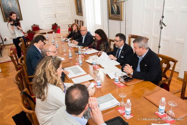 La mesa de trabajo que estudiara la restitucion de la Provincia de Cartagena da sus primeros pasos
