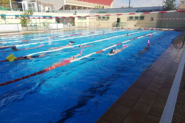 Cursos de natación desde los 3 años hasta adultos en la piscina de la Casa de la Juventud