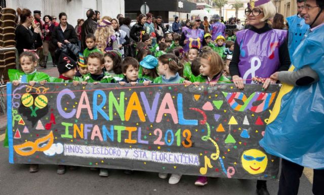 La Policía Local de Cartagena aumentará la seguridad vial en los desfiles de Carnaval de 34 colegios del municipio