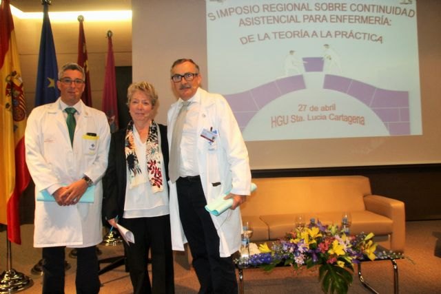 Más de cien profesionales asisten al simposio regional de continuidad asistencial para Enfermería celebrado en Cartagena
