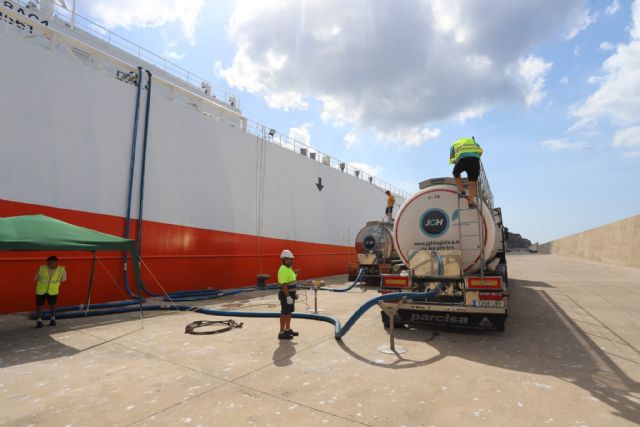 AMC Natural Drinks Group reduce casi medio millar de toneladas anuales de C02 con una nueva ruta logística por mar a Cartagena