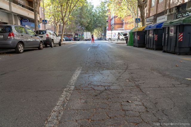 Comienza el asfaltado de la calle Ramón y Cajal
