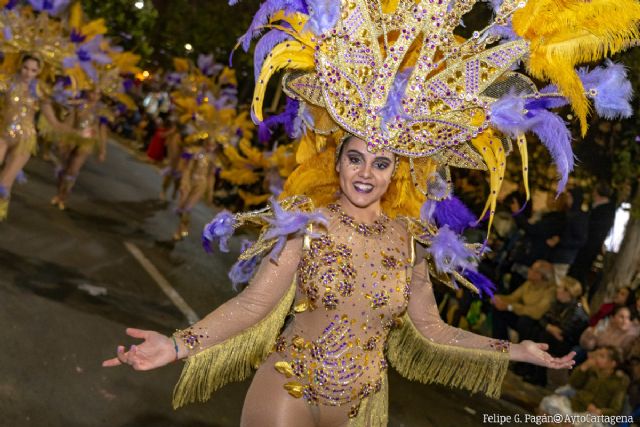 La Federación de Carnaval invita a ciudadanos y comerciantes a engalanar la ciudad para dar visibilidad a las fiestas