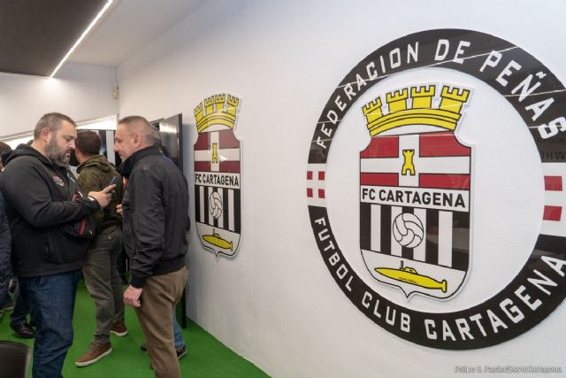 La Federación de Peñas del FC Cartagena estrena sede en el Cartagonova