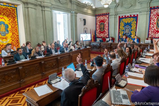 Unanimidad del pleno en la defensa de una mejora del transporte ferroviario entre Cartagena y Murcia