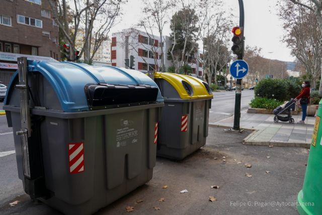 Lhicarsa renueva otros 125 contenedores de residuos sólidos urbanos en el municipio