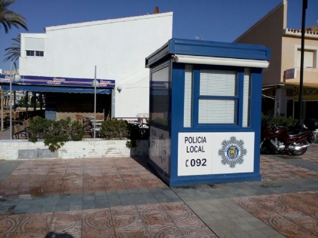 La Policia Local de Cartagena habilita un punto de atencion al ciudadano en la Plaza Bohemia de La Manga