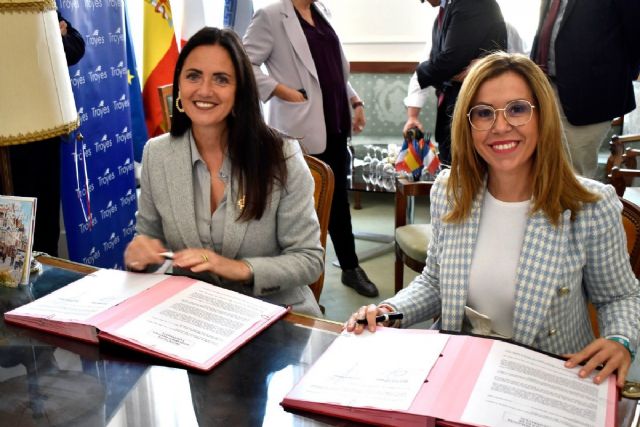 Cartagena y Troyes firman un Pacto de Amistad y de Cooperación
