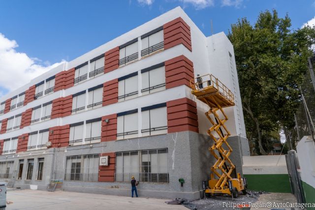 La empresa EOS Española de Obras y Servicios instalará el nuevo ascensor en el CEIP San Isidoro y Santa Florentina